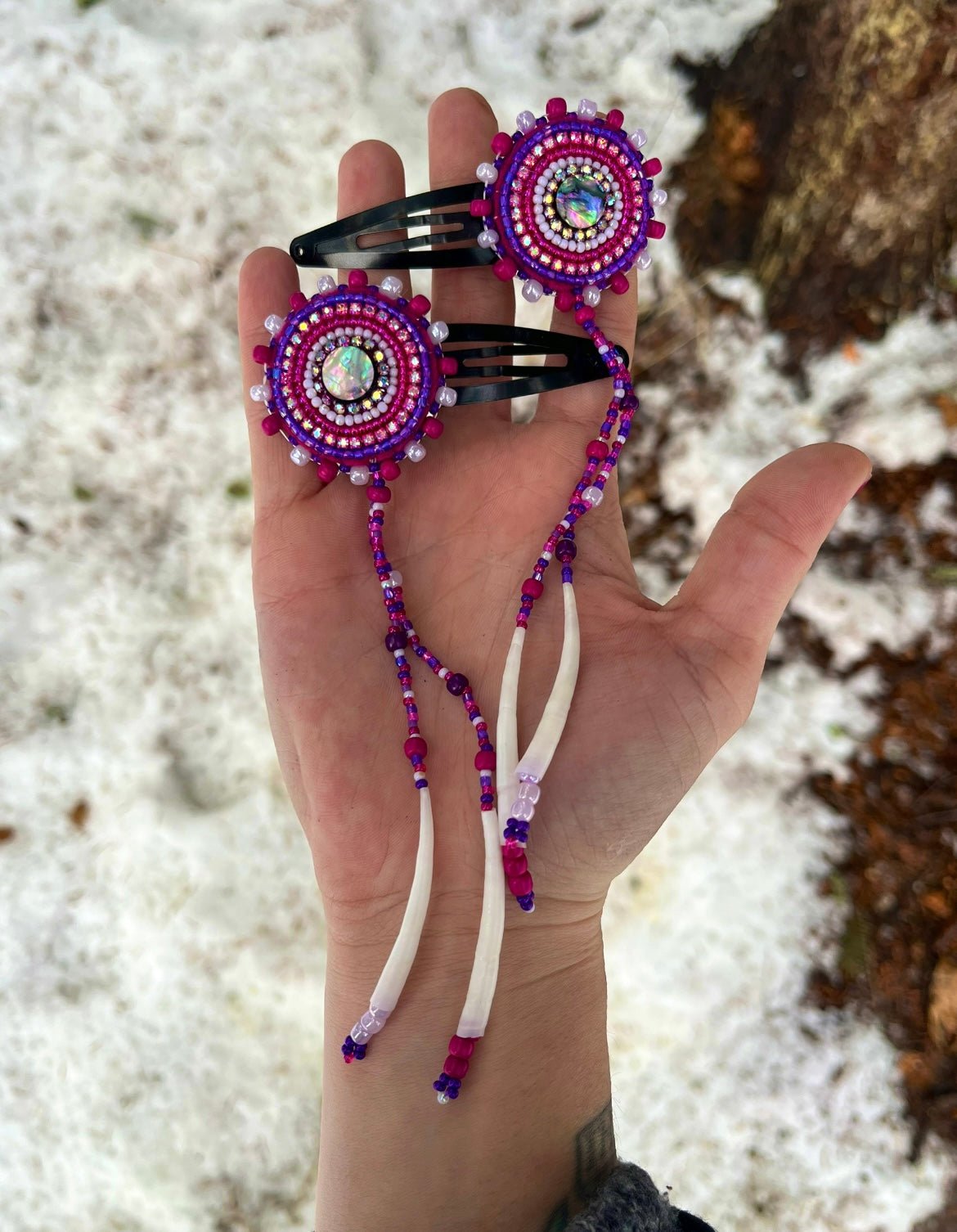 ABALONE, DENTALIUM & BEADSOUP HAIR CLIPS