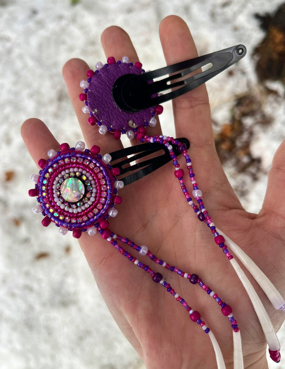 ABALONE, DENTALIUM & BEADSOUP HAIR CLIPS