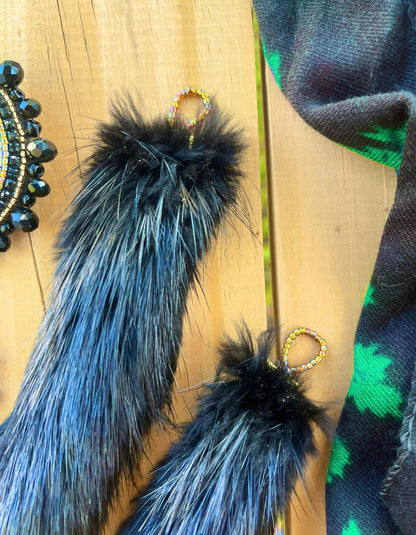 DETACHABLE BEAVER FUR STATEMENTS