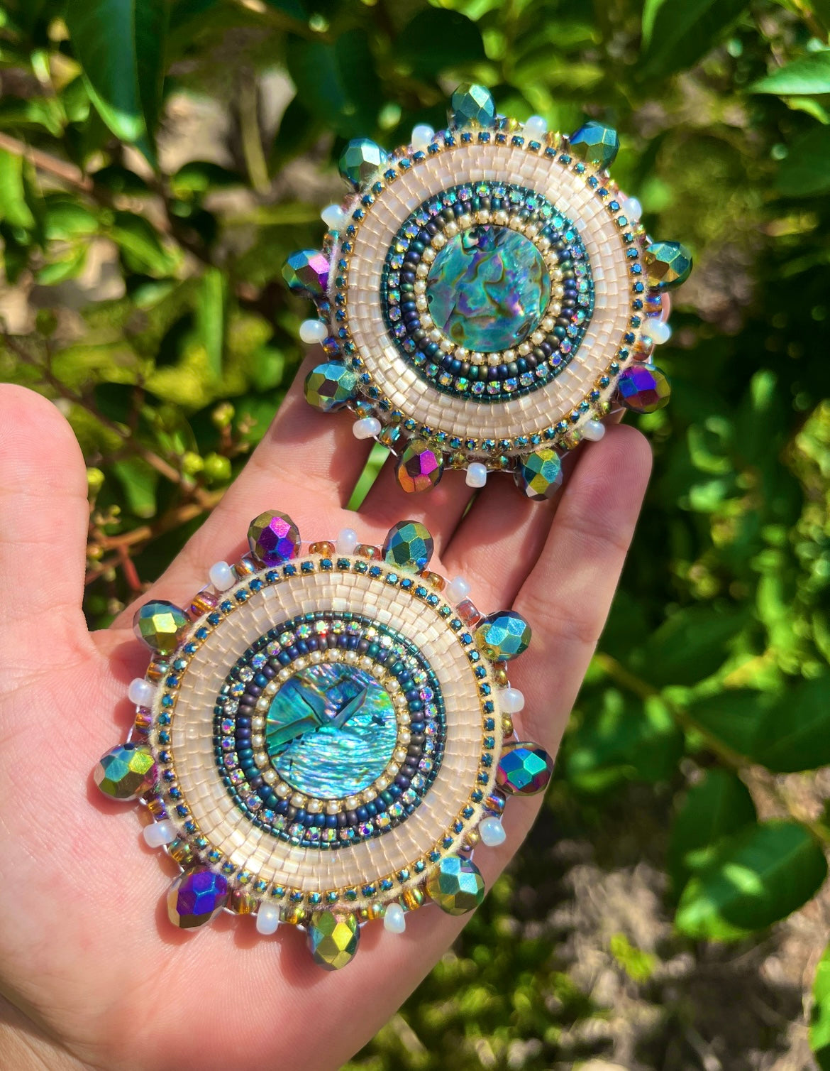 ABALONE STATEMENT STUDS