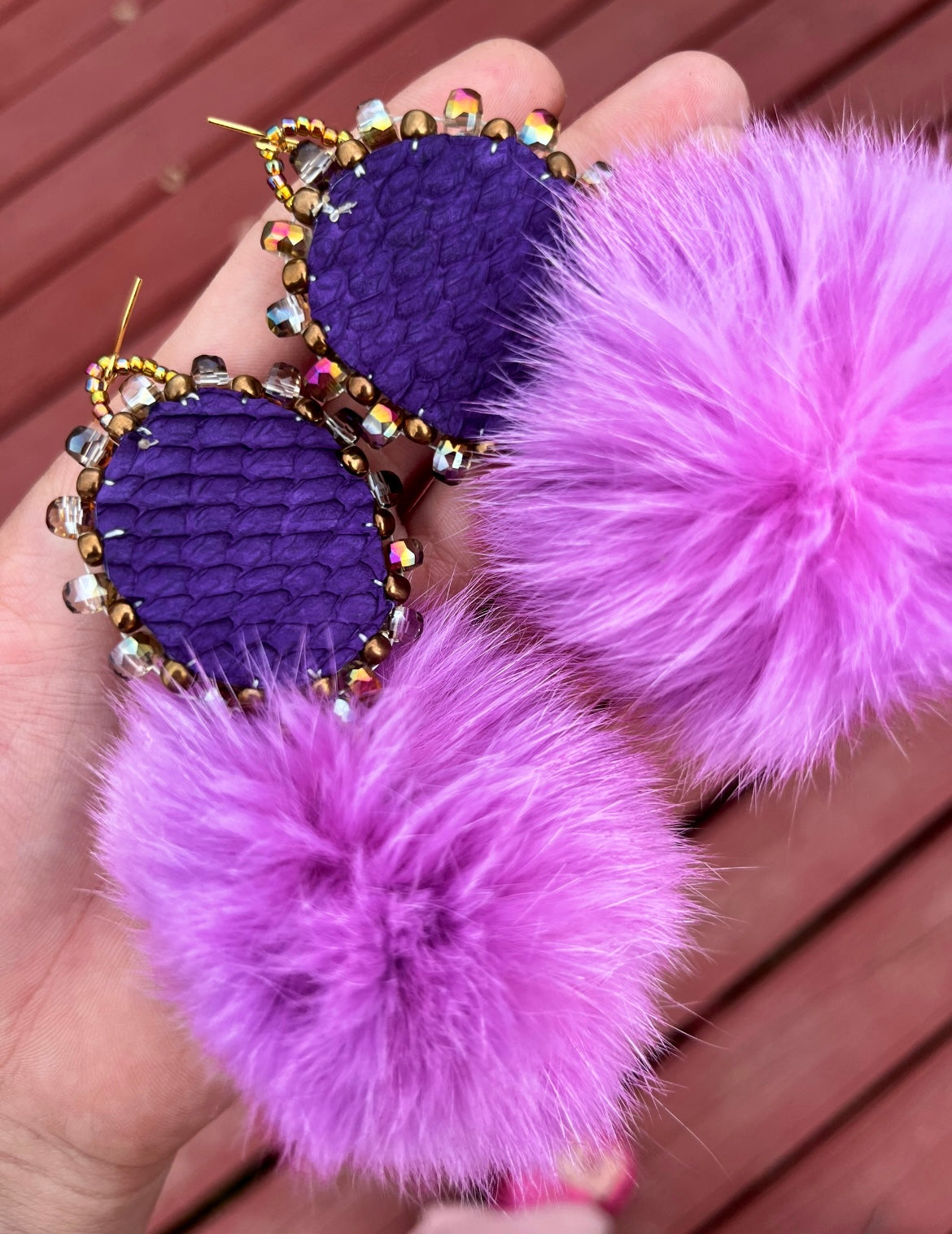 SHELL + LIGHT PURPLE RABBIT FUR PUFFS W SALMON SKIN BACKING