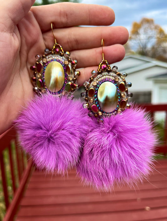 SHELL + LIGHT PURPLE RABBIT FUR PUFFS W SALMON SKIN BACKING