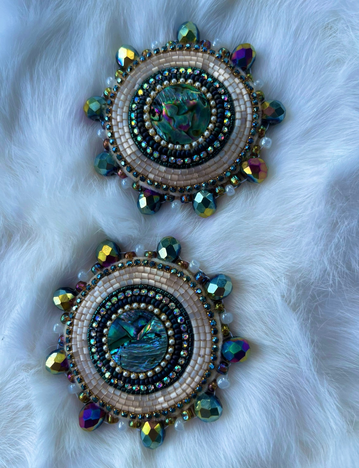 ABALONE STATEMENT STUDS