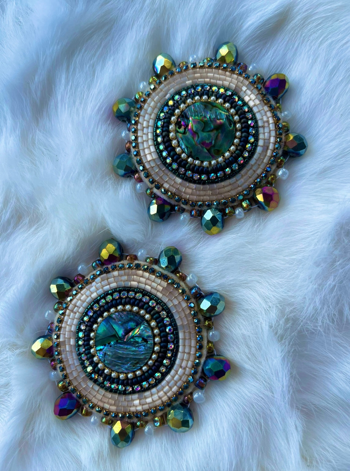 ABALONE STATEMENT STUDS