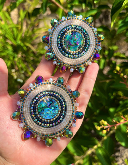 ABALONE STATEMENT STUDS